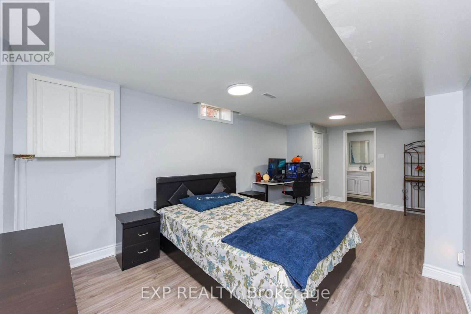 28 FAIRLIGHT STREET Image 16