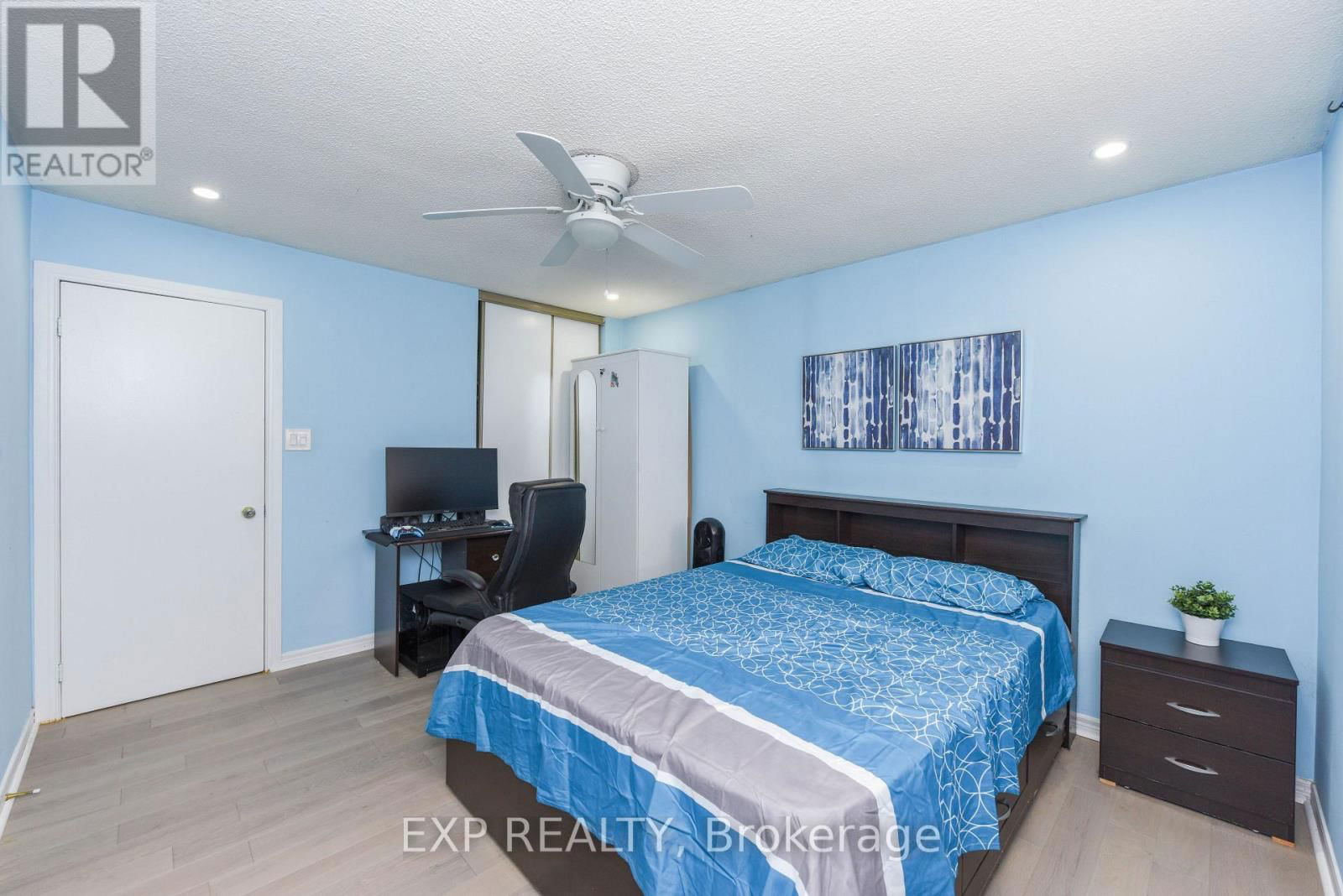 28 FAIRLIGHT STREET Image 17