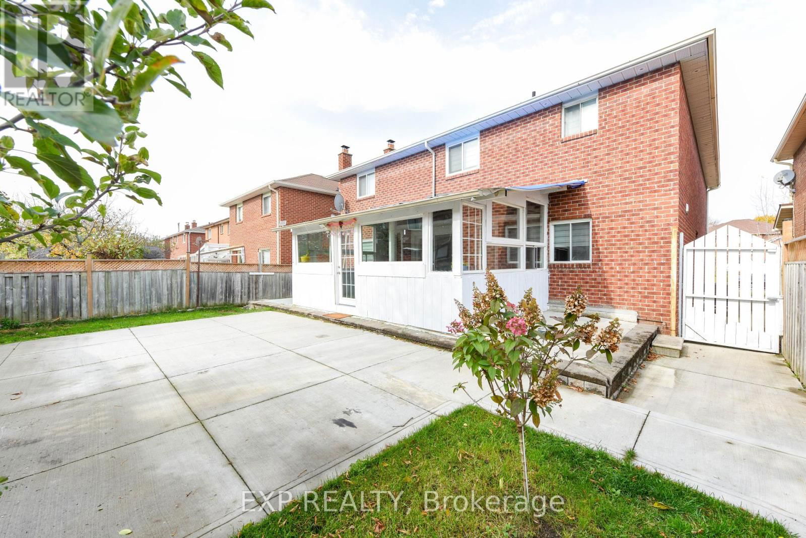 28 FAIRLIGHT STREET Image 27