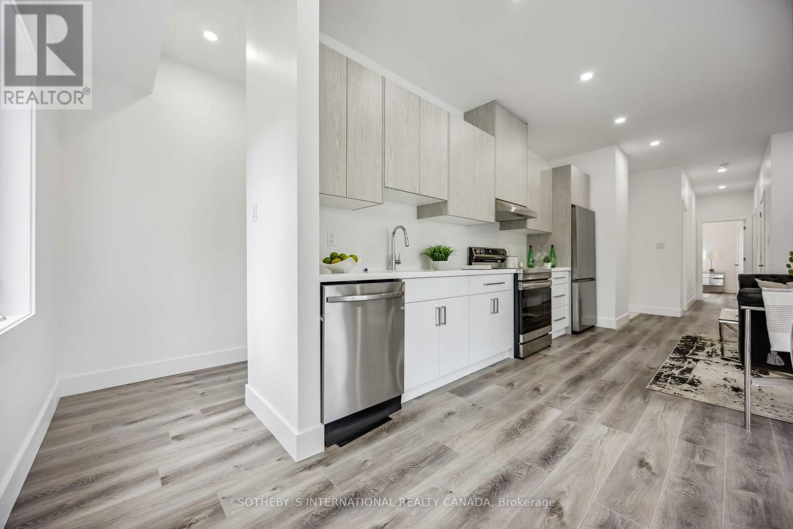 15 BURRARD ROAD Image 18