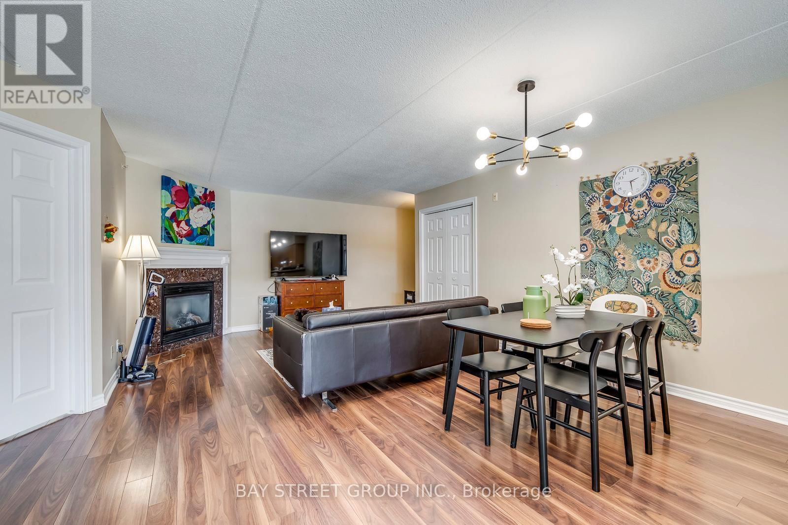 216 - 1480 BISHOPS GATE Image 19