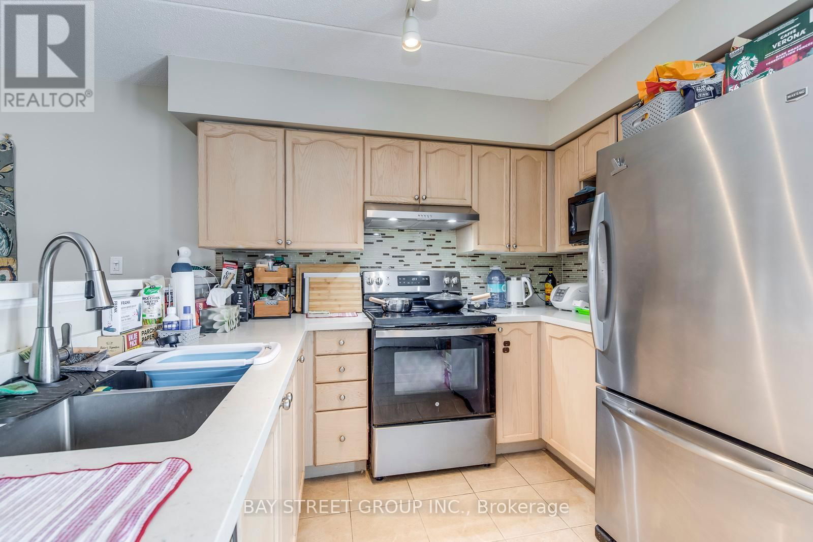 216 - 1480 BISHOPS GATE Image 24