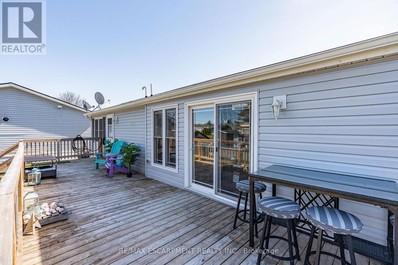 10 Oak St - 4449 MILBUROUGH LINE Image 6