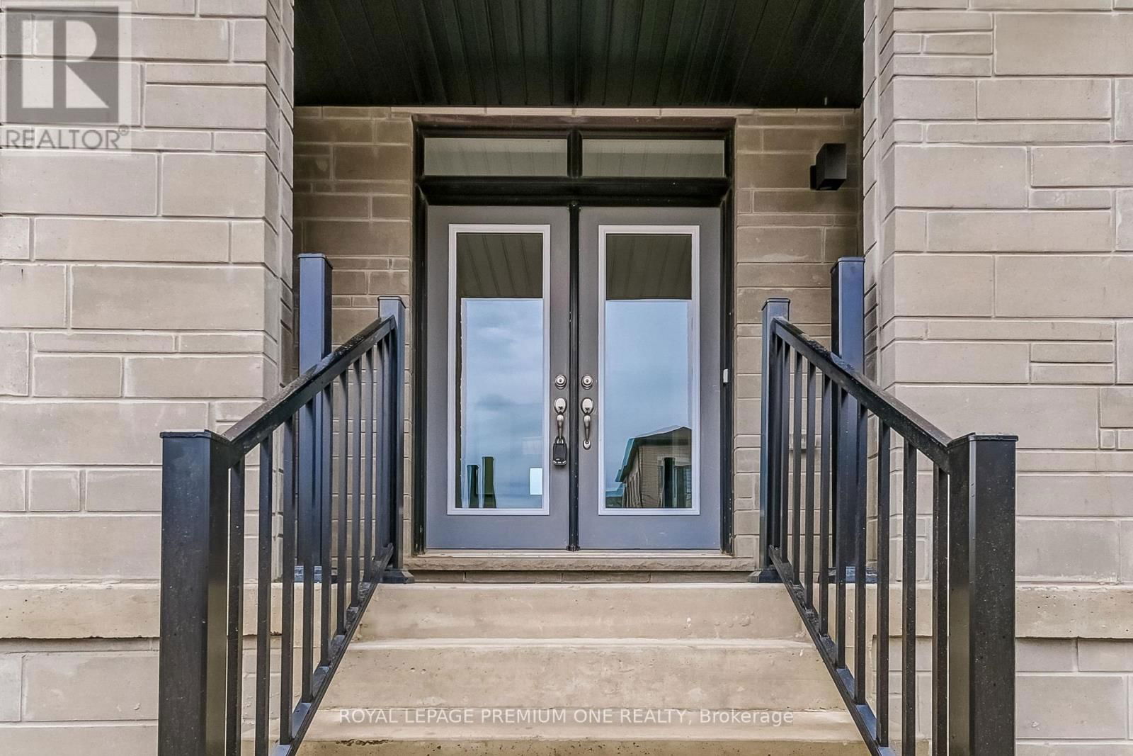 799 APPLE TERRACE Image 4