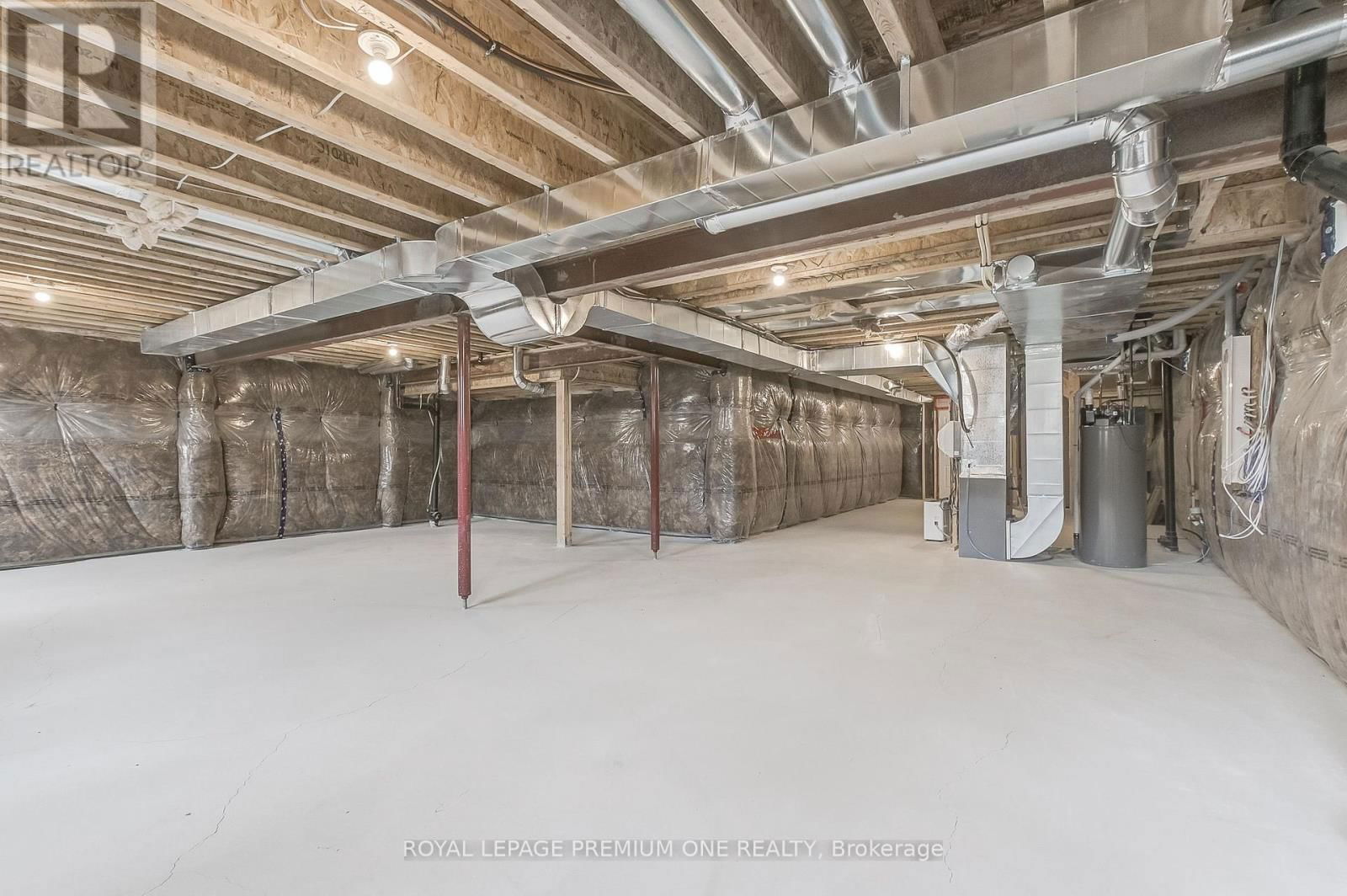 799 APPLE TERRACE Image 44