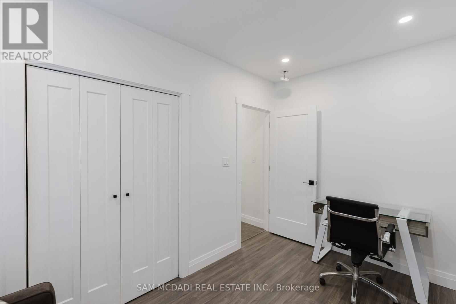 2177 LAKESHORE ROAD Image 13