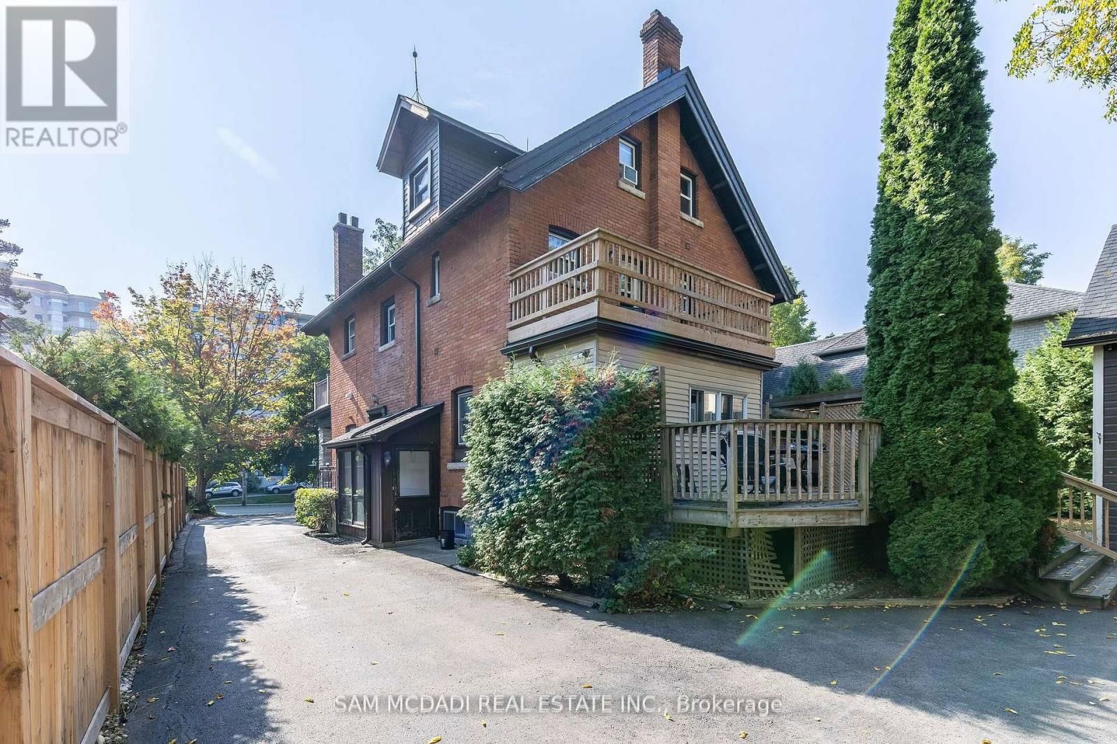 2177 LAKESHORE ROAD Image 33