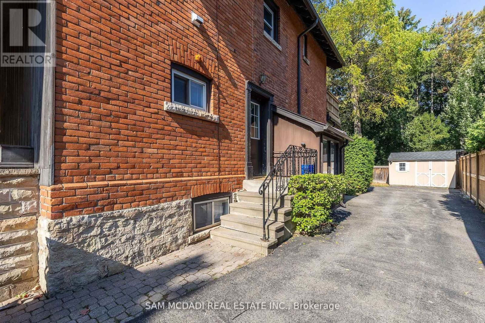 2177 LAKESHORE ROAD Image 35