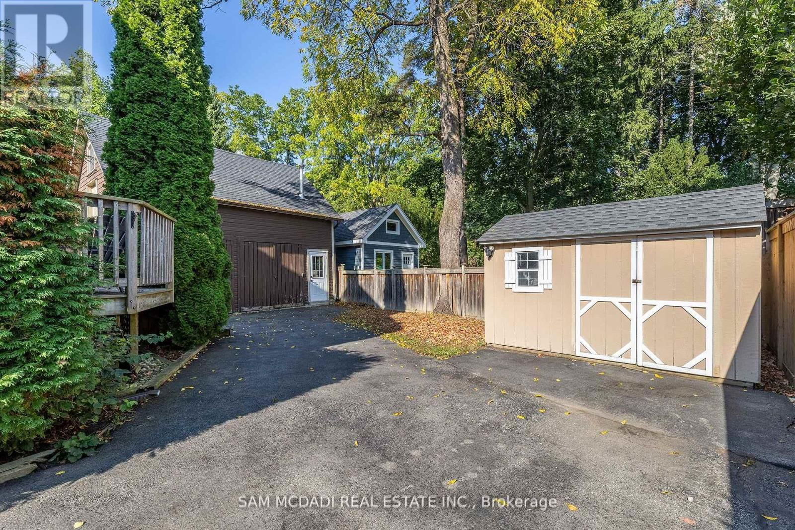 2177 LAKESHORE ROAD Image 36