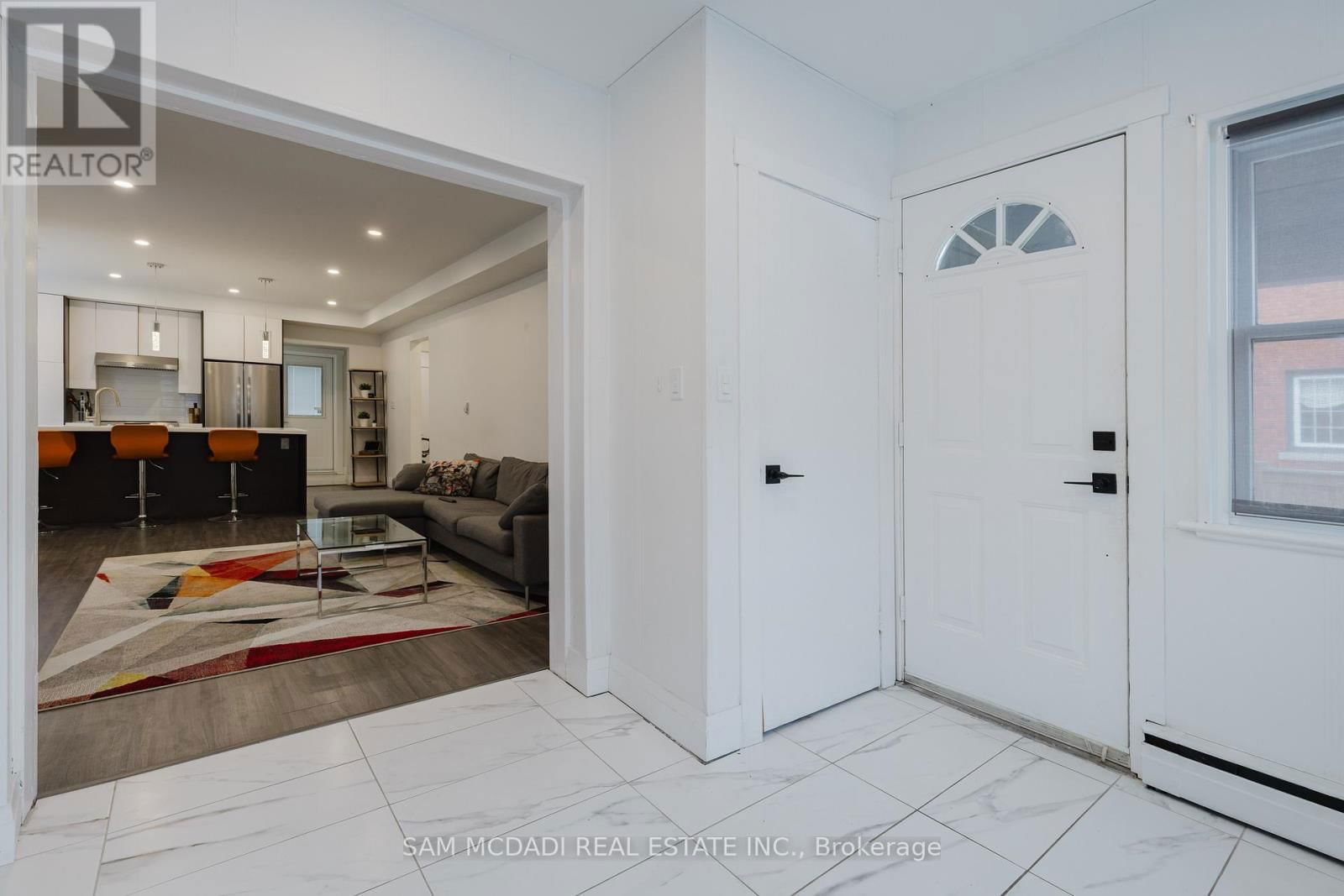 2177 LAKESHORE ROAD Image 6