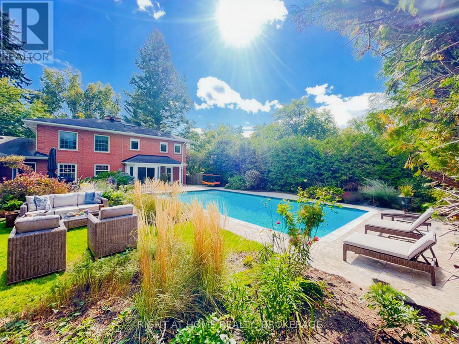 1335 CAMBRIDGE DRIVE Image 46