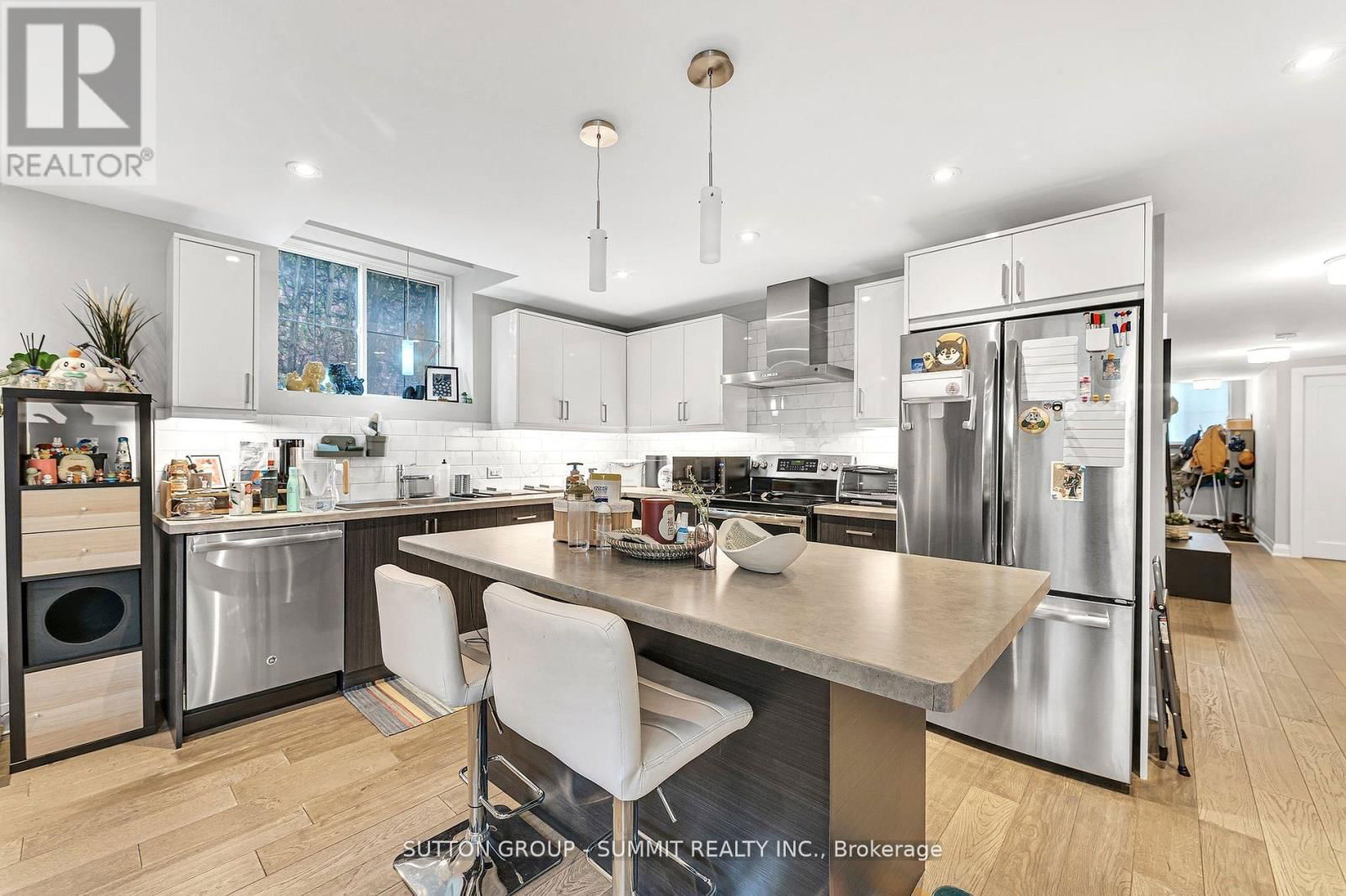31 OAKWOOD AVENUE NORTH Image 33