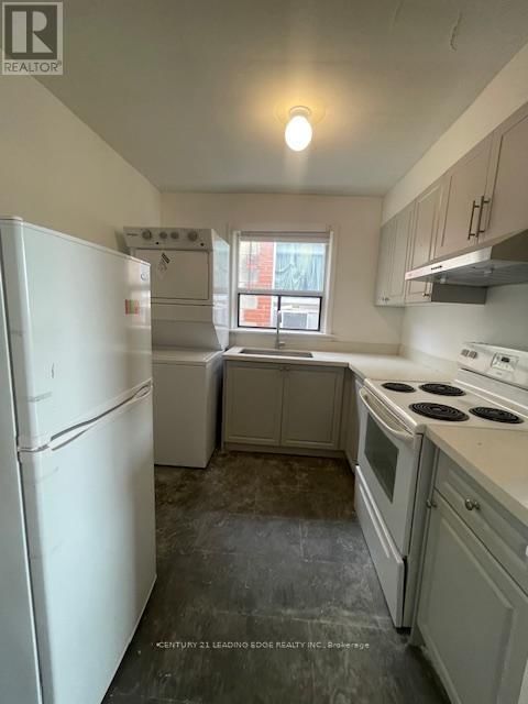 Apt 1 - 1516 EGLINTON AVENUE WEST Image 3