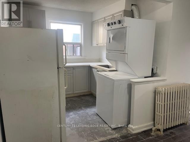 Apt 2 - 1516 EGLINTON AVENUE WEST Image 2