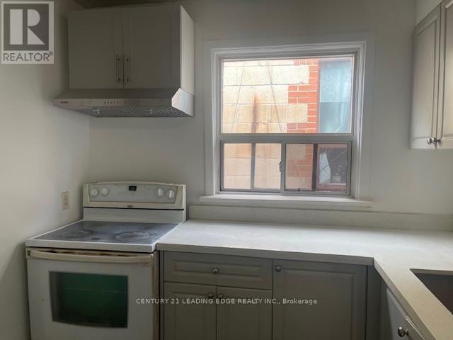Apt 2 - 1516 EGLINTON AVENUE WEST Image 3