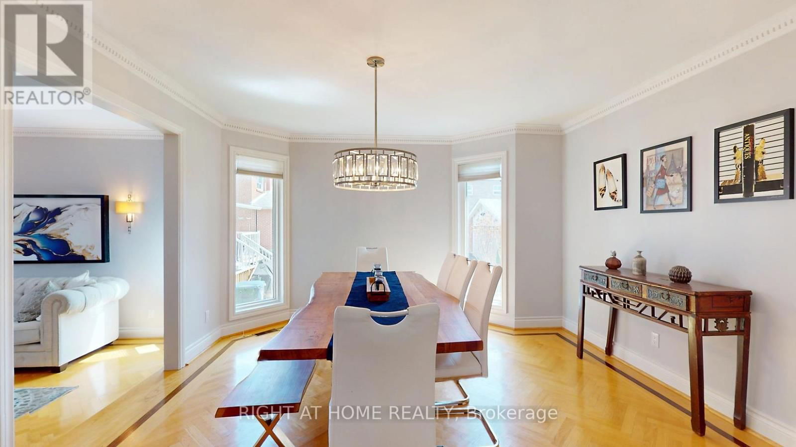 129 MAPLE LEAF DRIVE Image 12