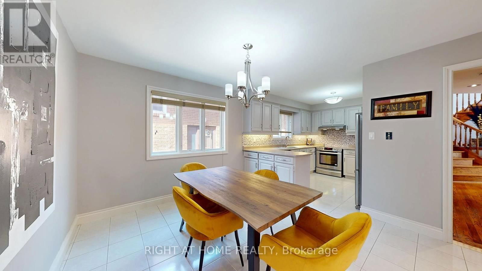 129 MAPLE LEAF DRIVE Image 16