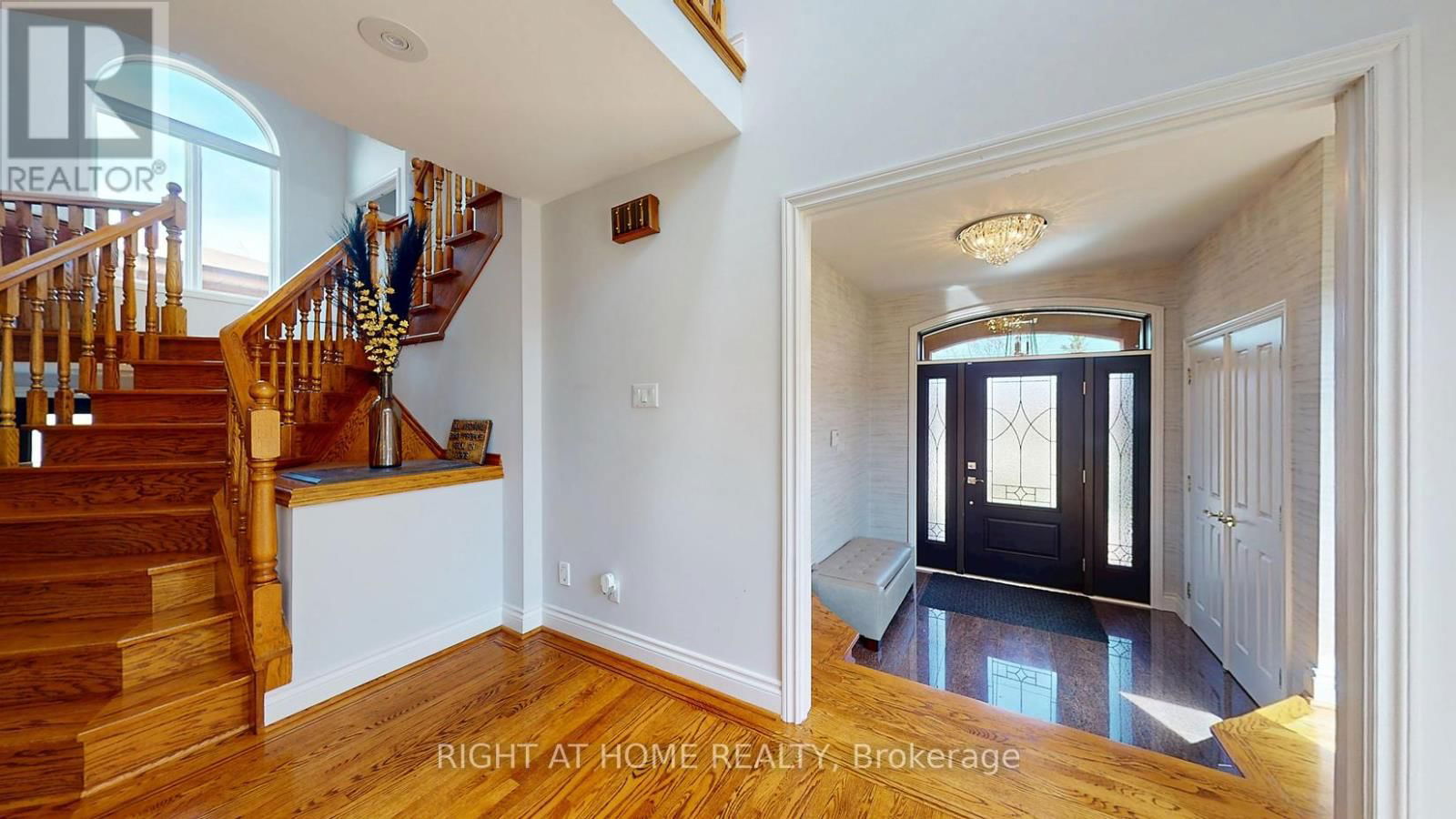 129 MAPLE LEAF DRIVE Image 9