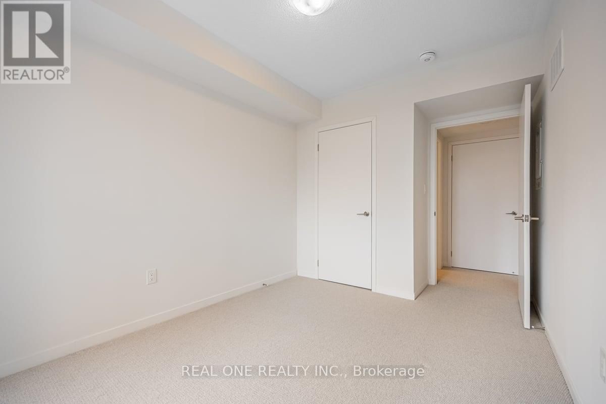 52 - 5 WILLIAM JACKSON WAY Image 19