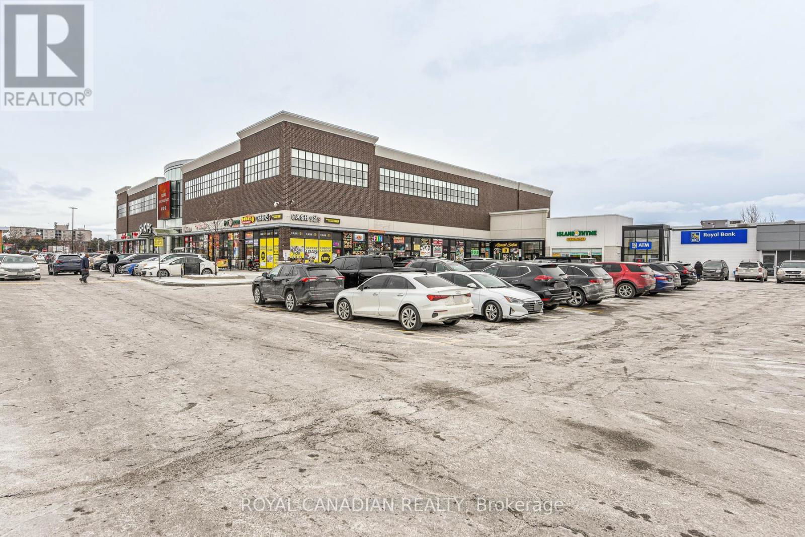 1E55 - 7215 GOREWAY DRIVE NORTH Image 5