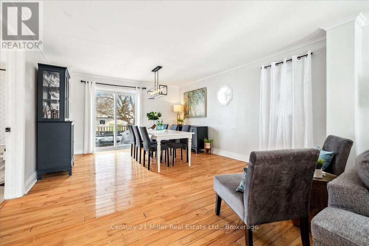 281 PEEL STREET Image 9