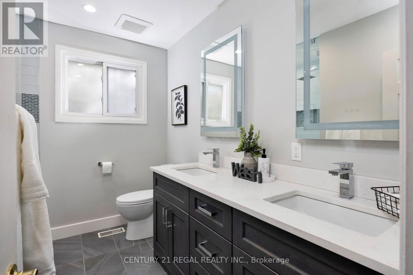 32 CEDARCREST DRIVE Image 14