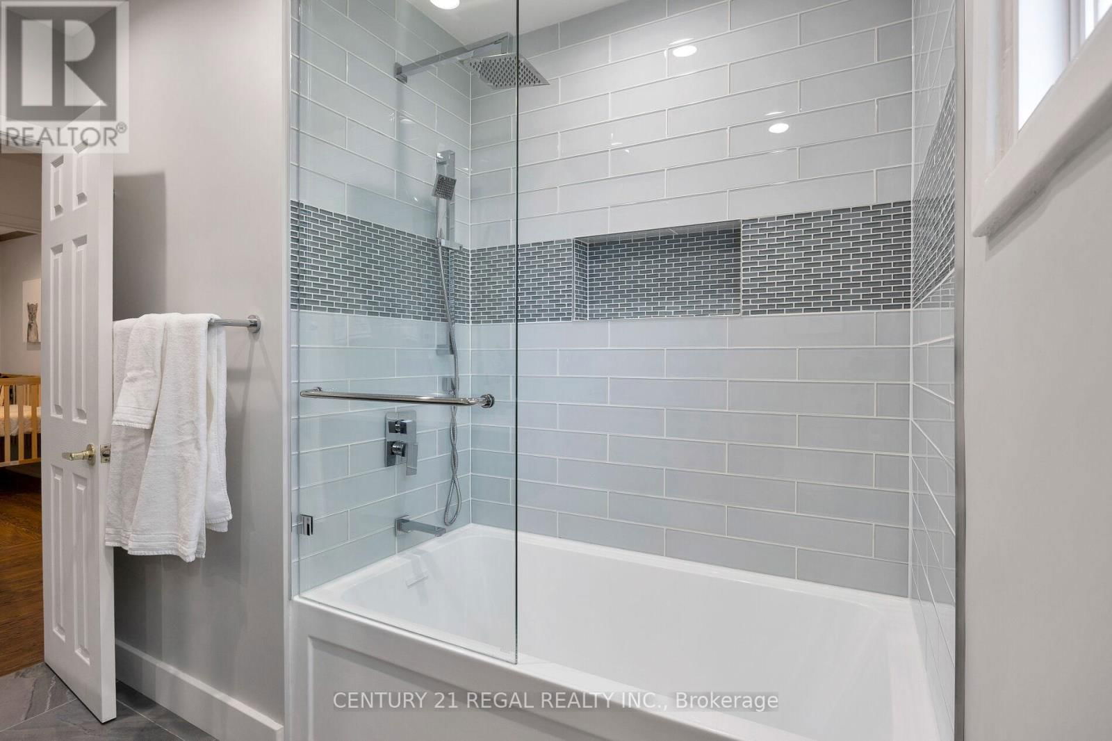 32 CEDARCREST DRIVE Image 15