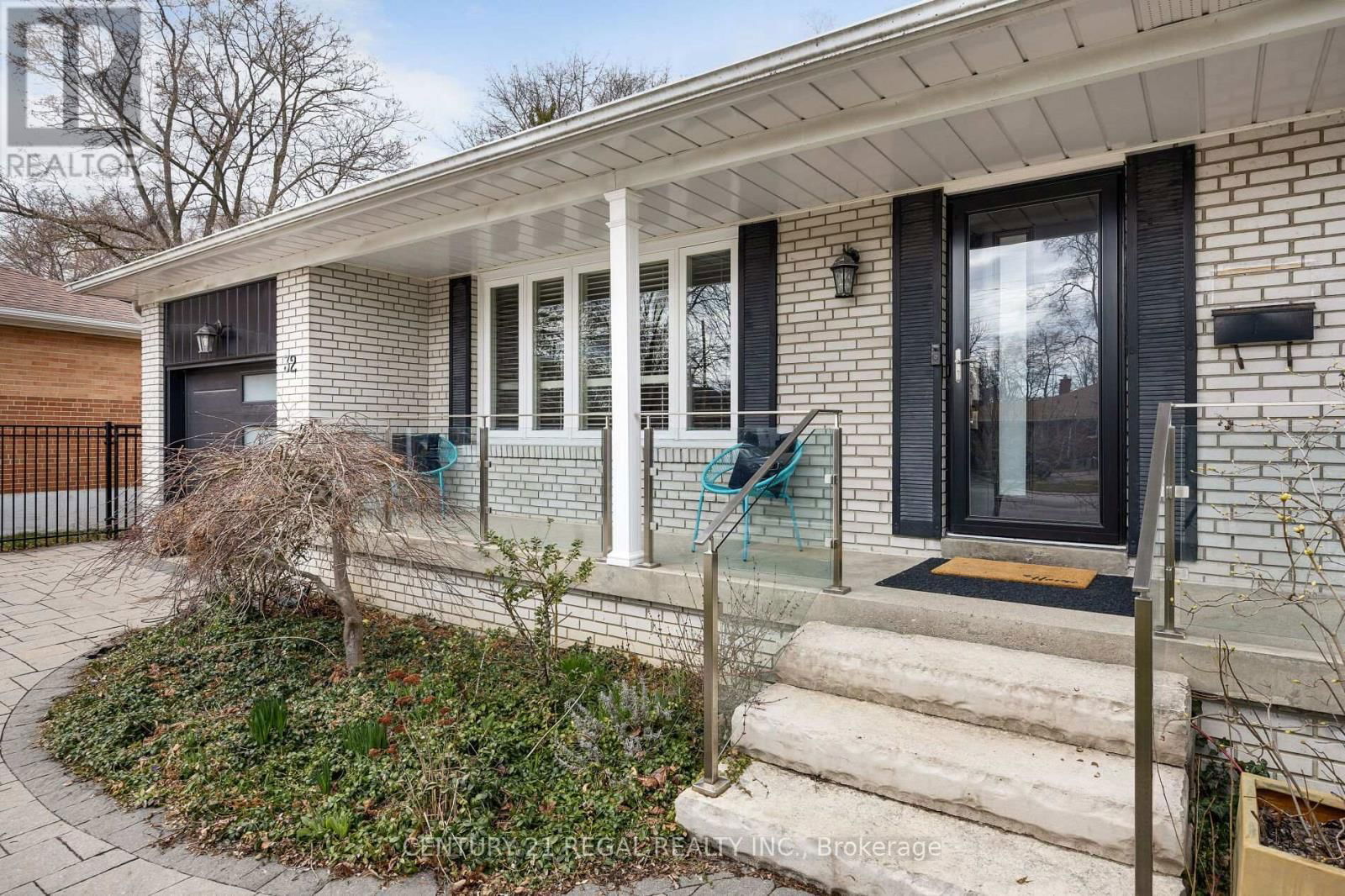 32 CEDARCREST DRIVE Image 3