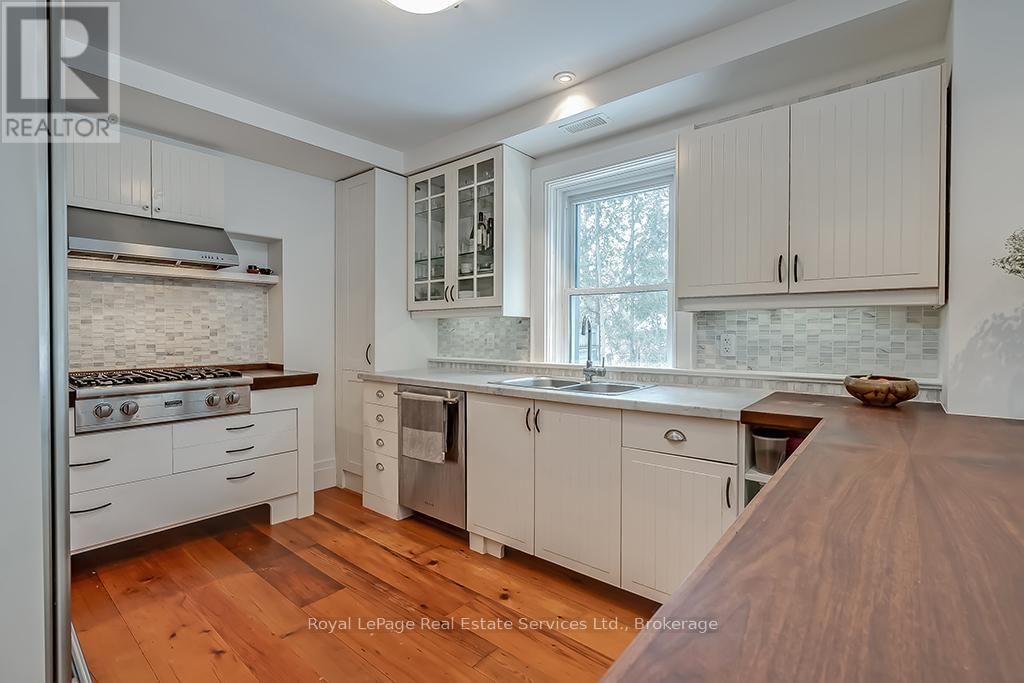 247 TRAFALGAR ROAD Image 12