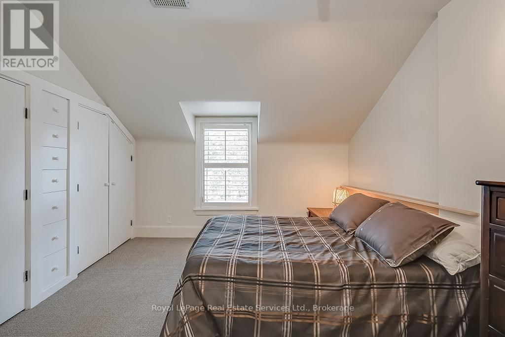 247 TRAFALGAR ROAD Image 22
