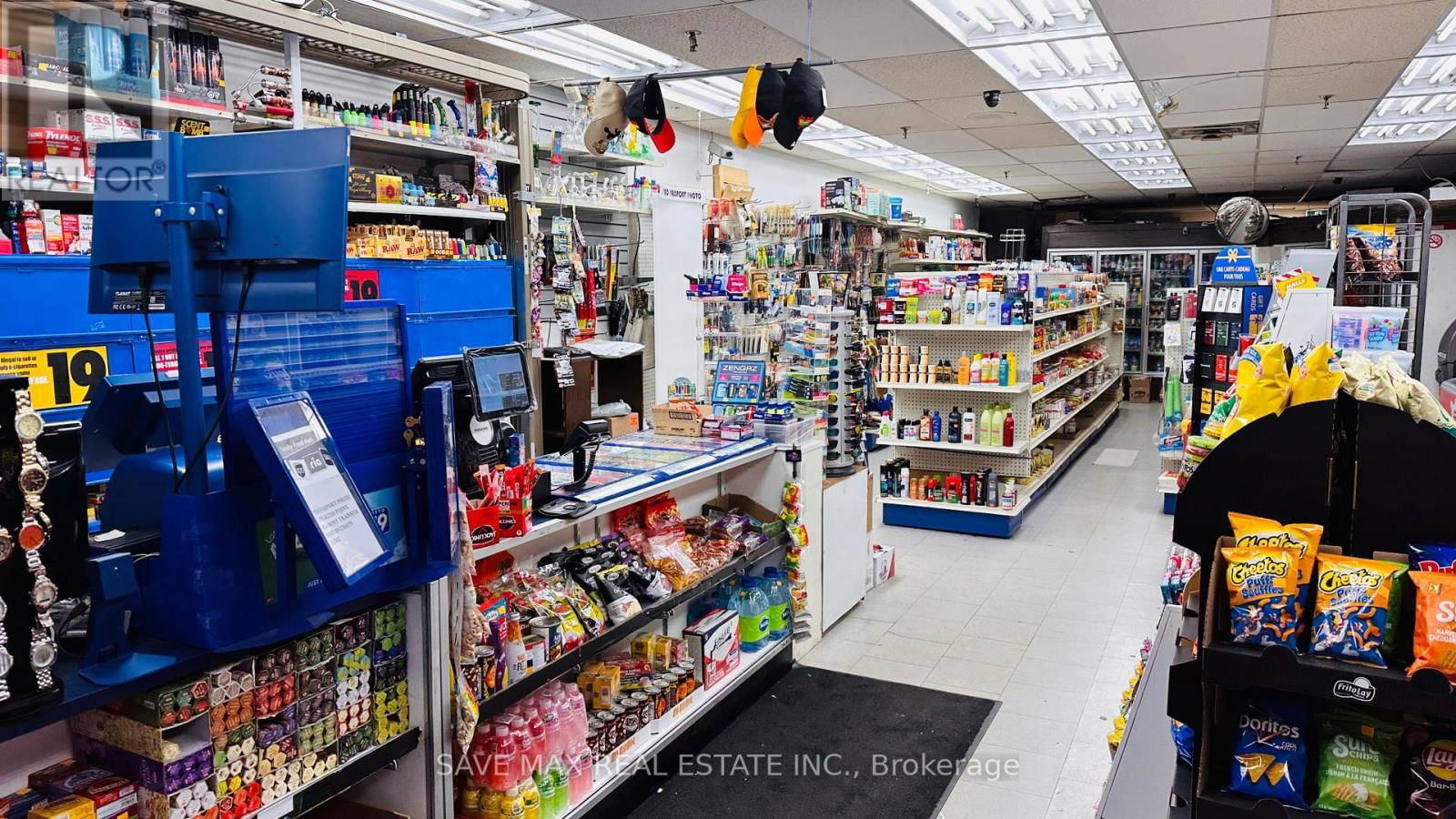 4- 2468 EGLINTON AVENUE WEST Image 1