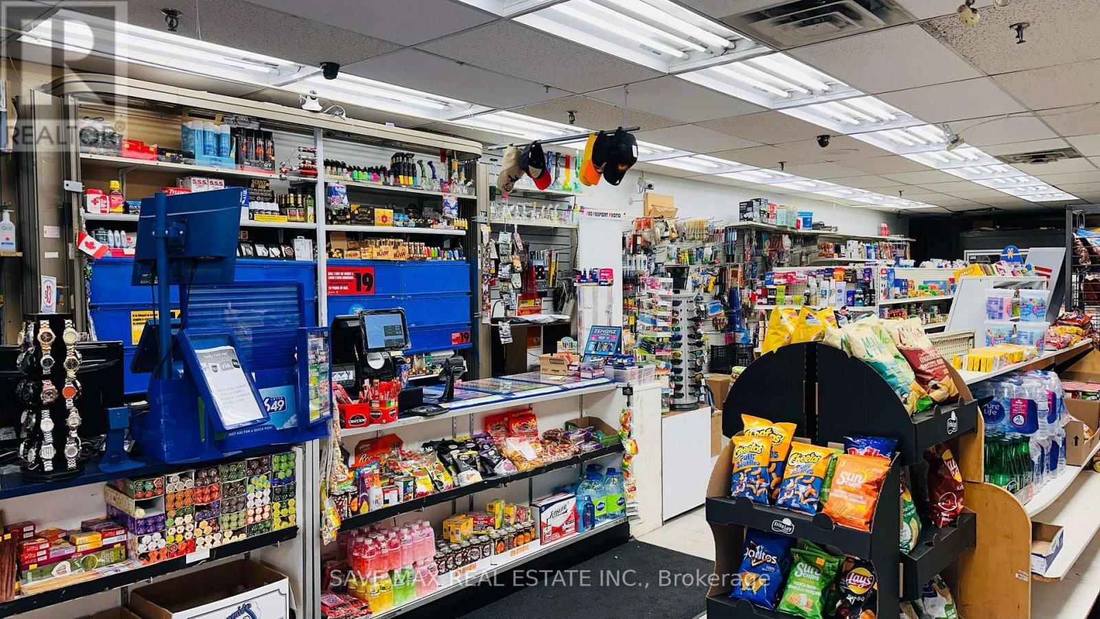 4- 2468 EGLINTON AVENUE WEST Image 3