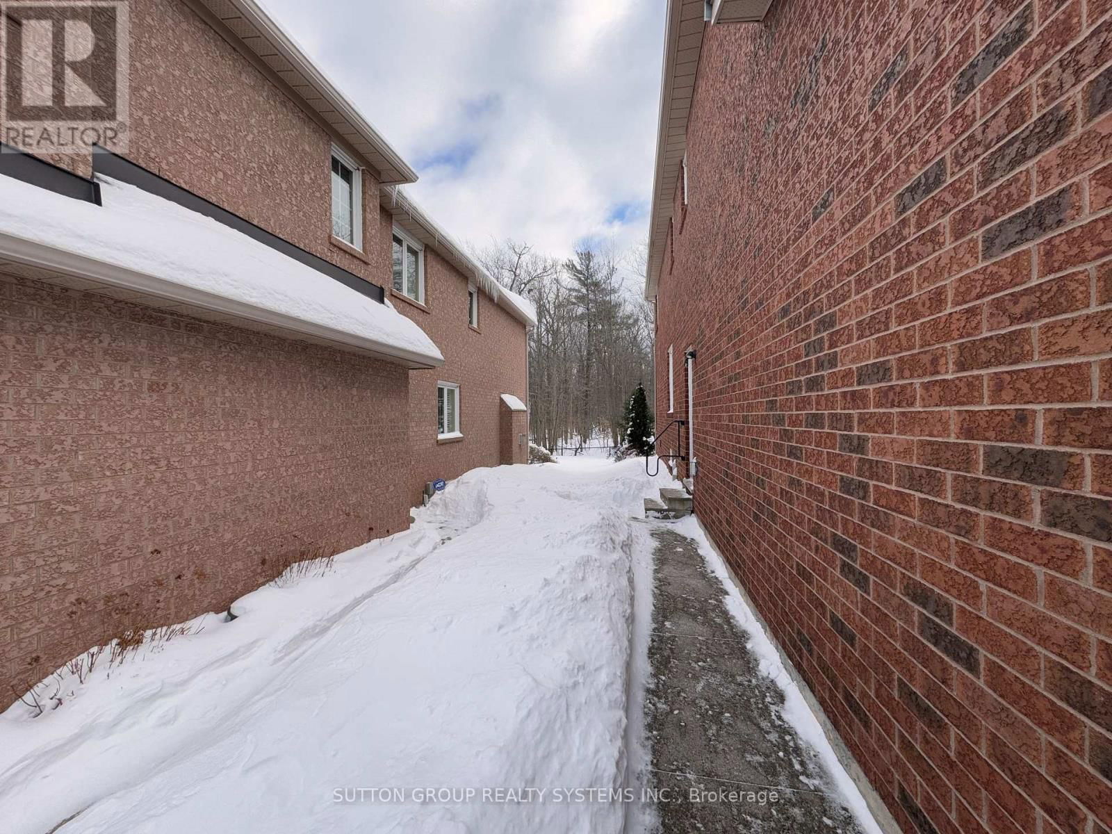 1366 CREEKWOOD TRAIL Image 11