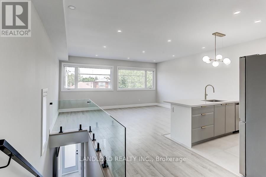 Upper - 44 FAIRBANK AVENUE Image 2
