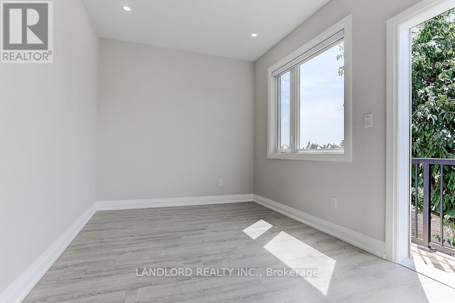 Upper - 44 FAIRBANK AVENUE Image 31