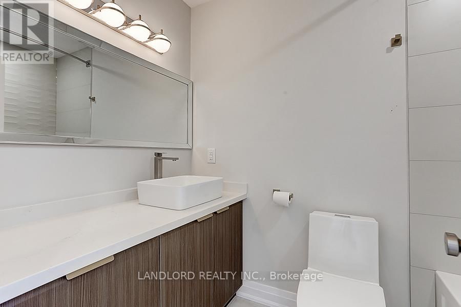 Upper - 44 FAIRBANK AVENUE Image 34