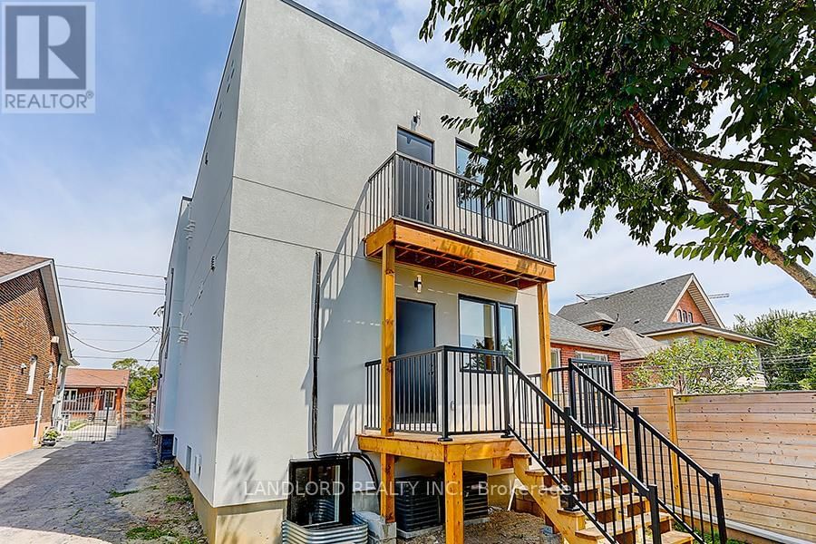 Upper - 44 FAIRBANK AVENUE Image 39
