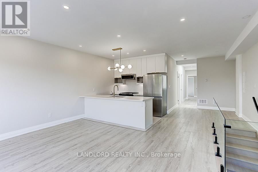 Upper - 44 FAIRBANK AVENUE Image 6