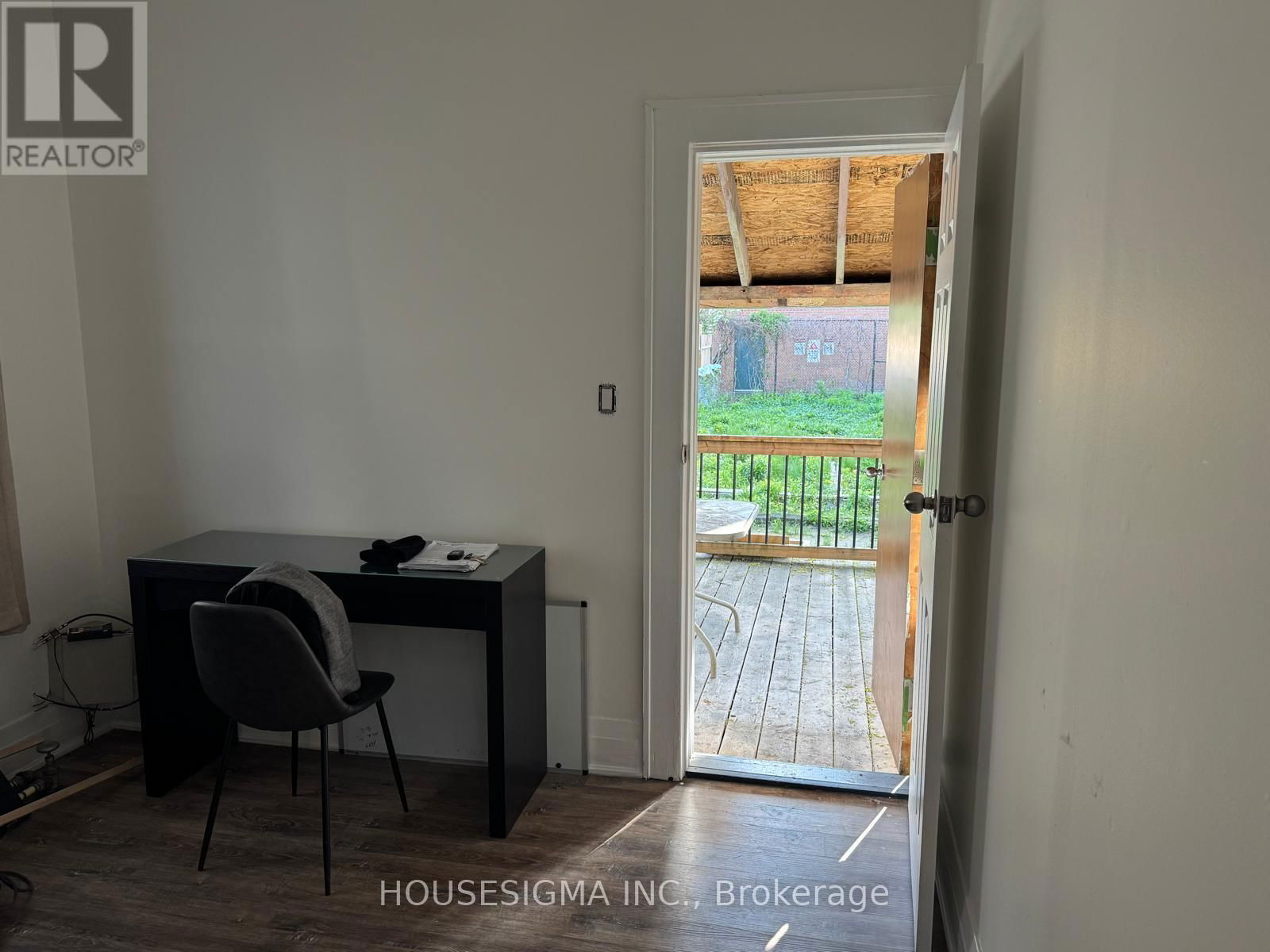 540 GLADSTONE AVENUE Image 15