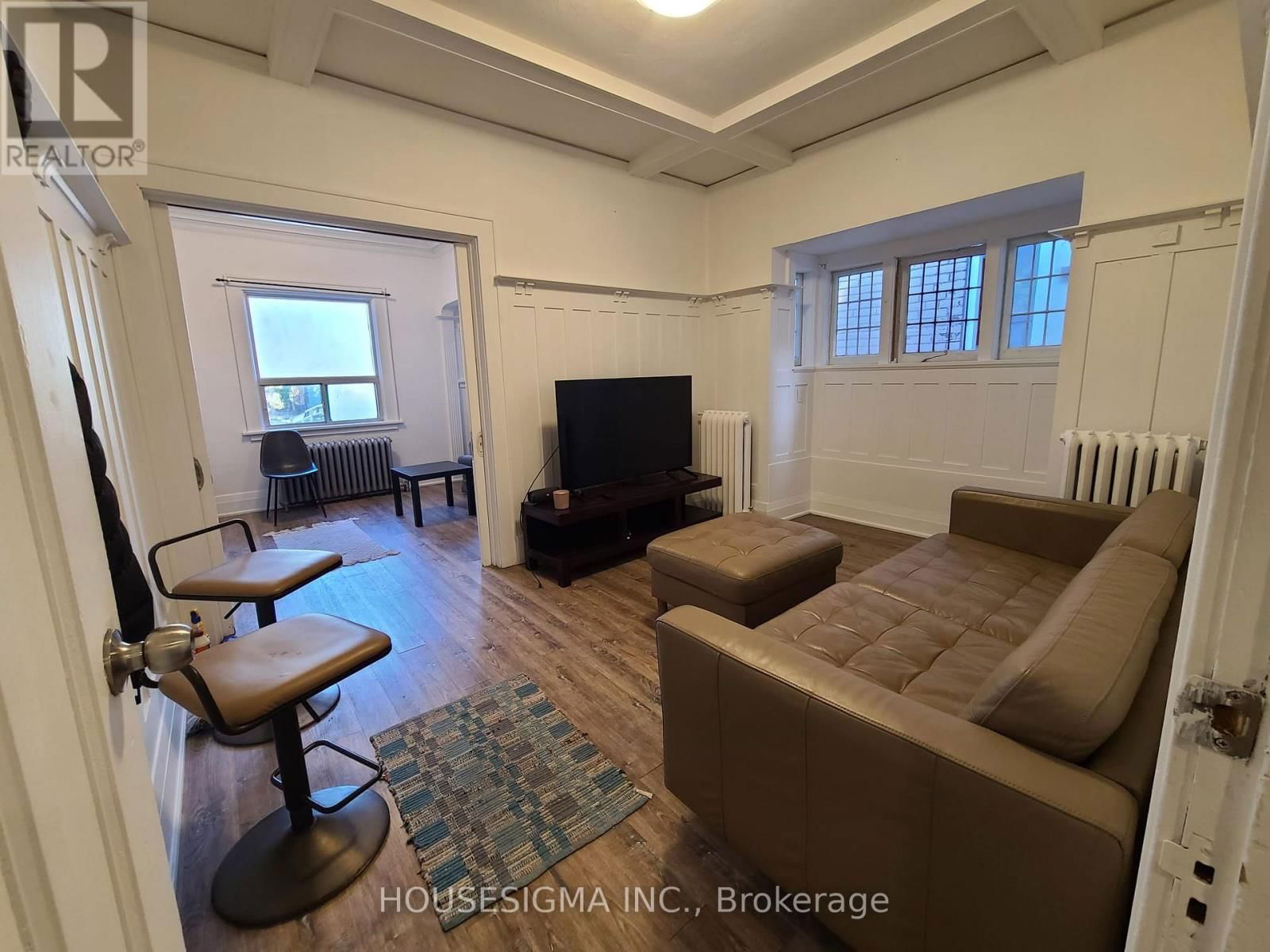 540 GLADSTONE AVENUE Image 8