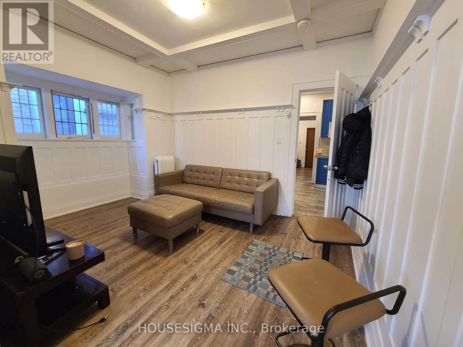 540 GLADSTONE AVENUE Image 9