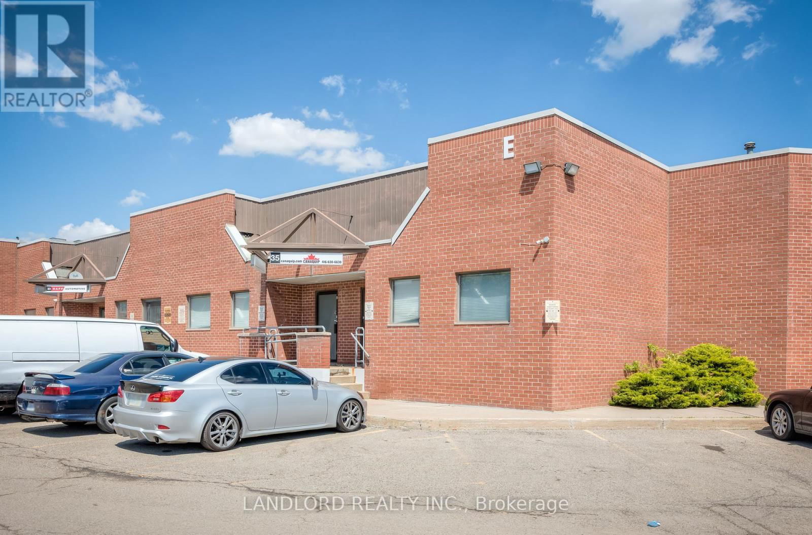 34 & 35 - 175 TORYORK DRIVE Image 2