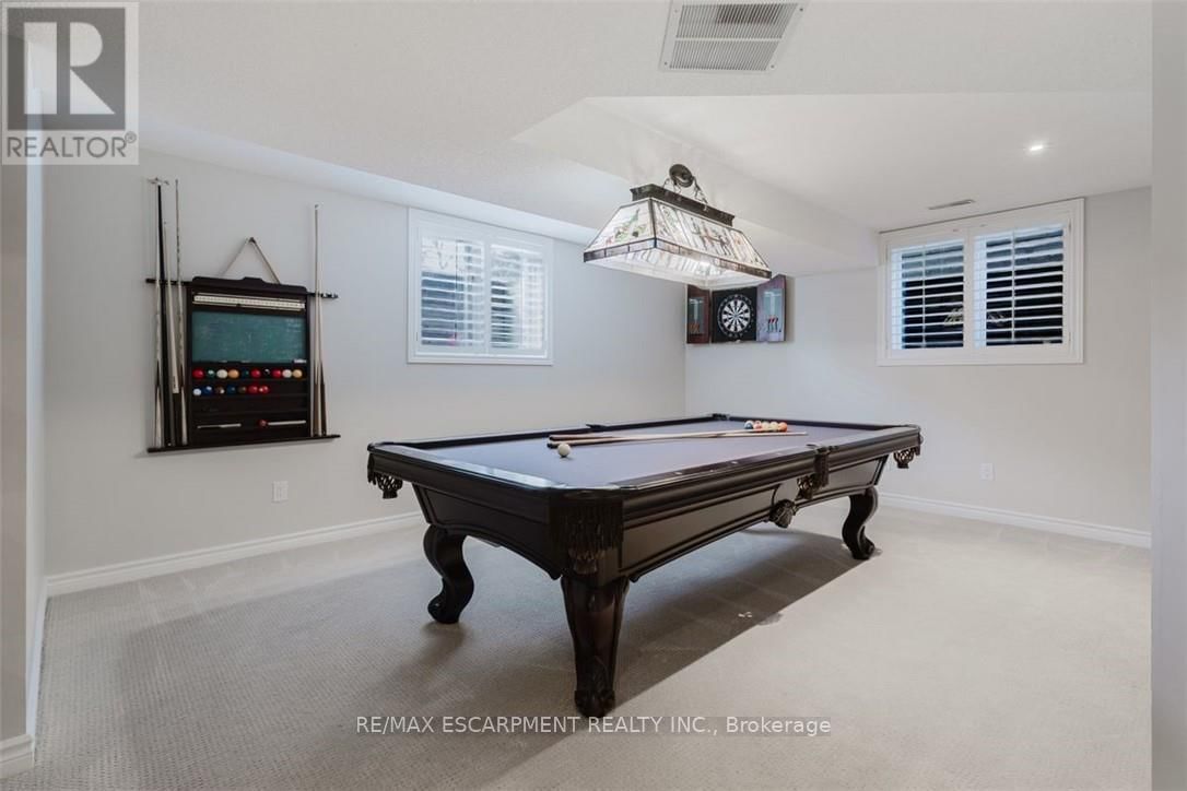 954 WINTERGREEN PLACE Image 34