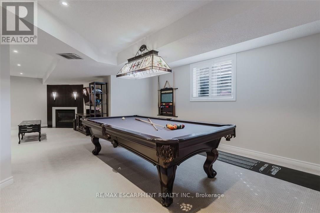 954 WINTERGREEN PLACE Image 35