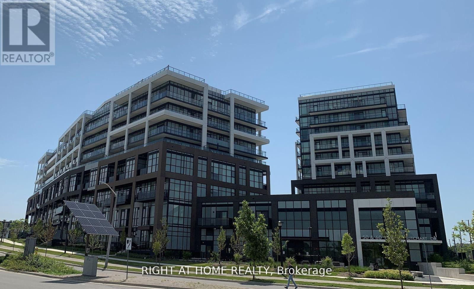 509 - 60 GEORGE BUTCHART DRIVE Image 28