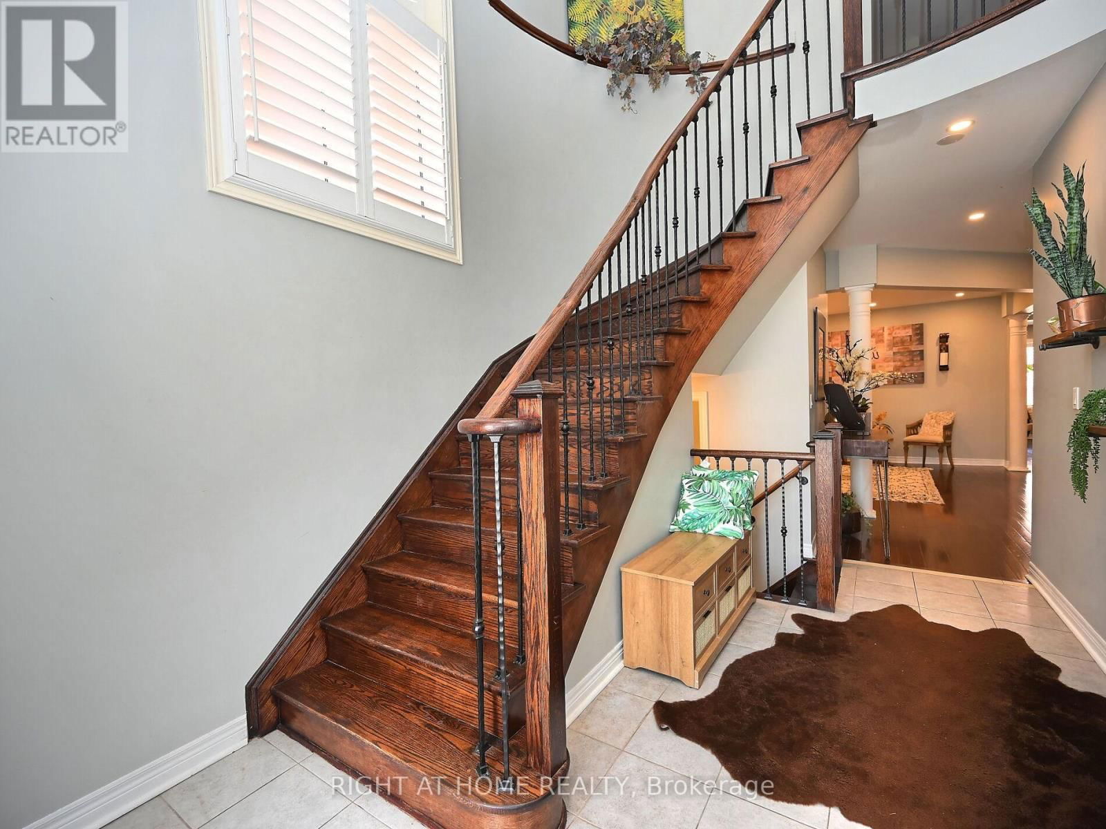1019 URELL WAY Image 25