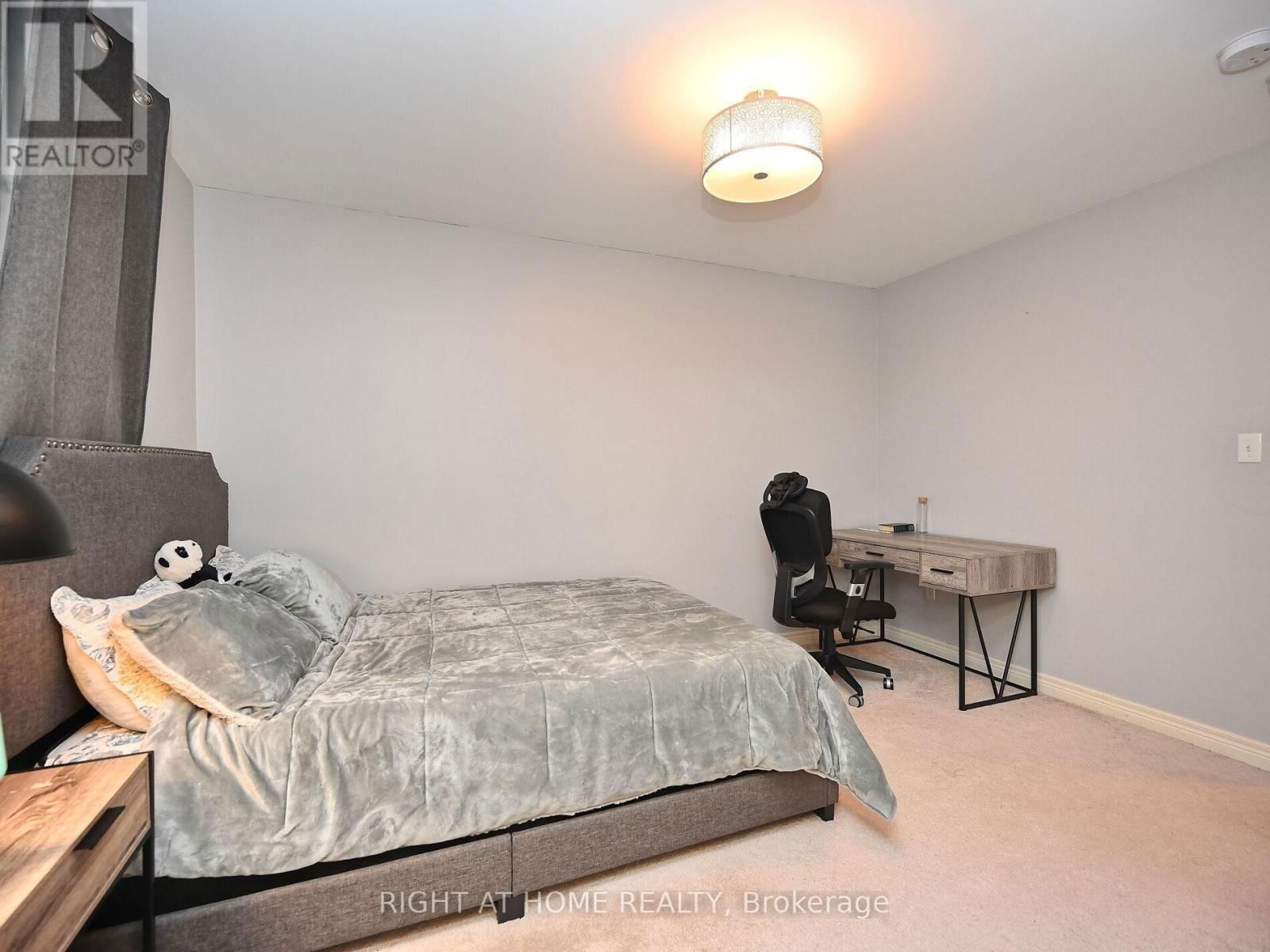 1019 URELL WAY Image 33
