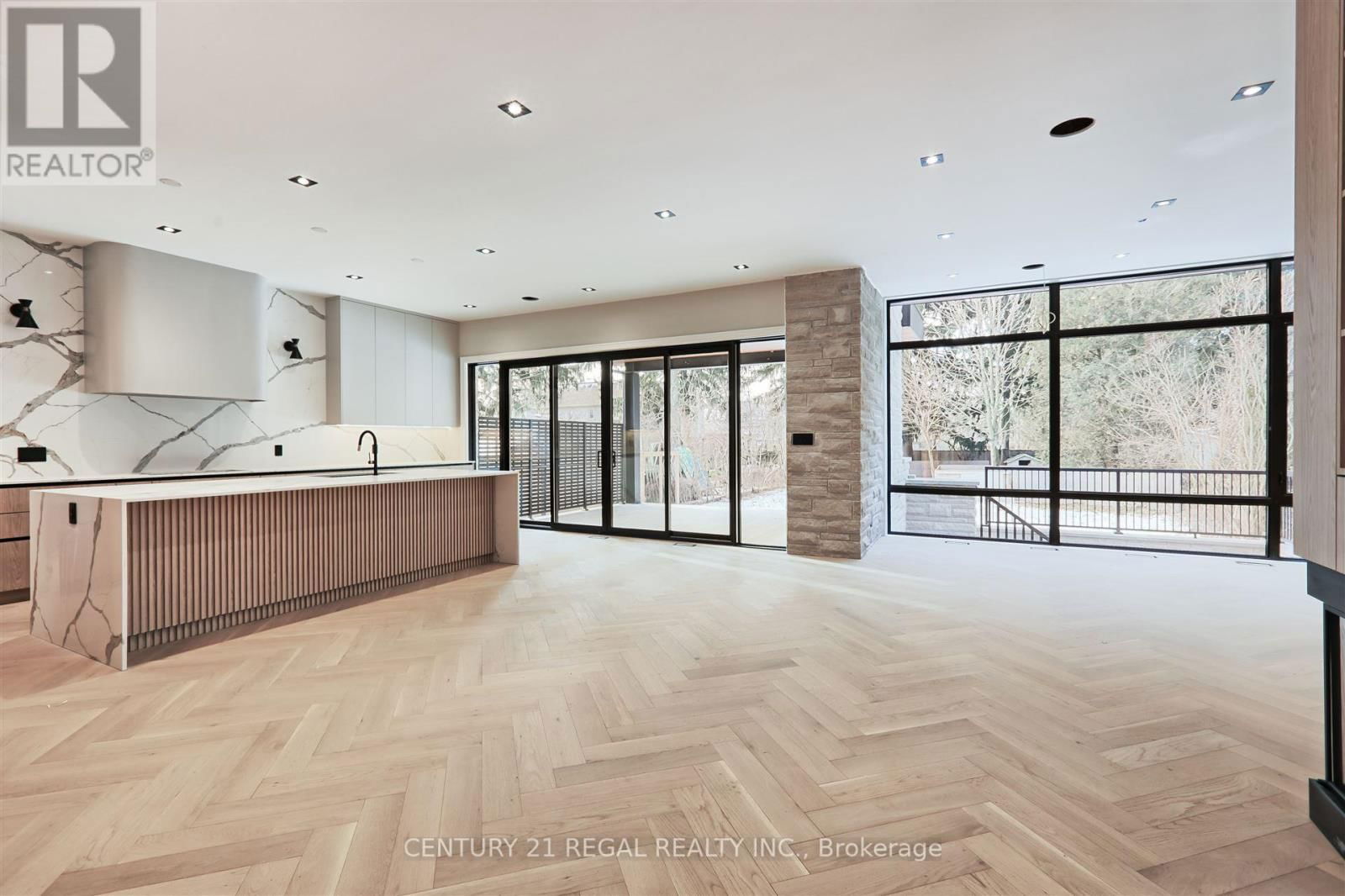 1230 LAKEBREEZE DRIVE Image 18