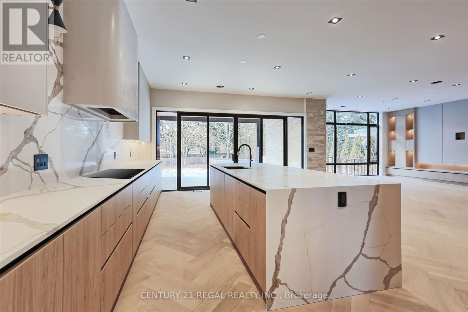 1230 LAKEBREEZE DRIVE Image 27