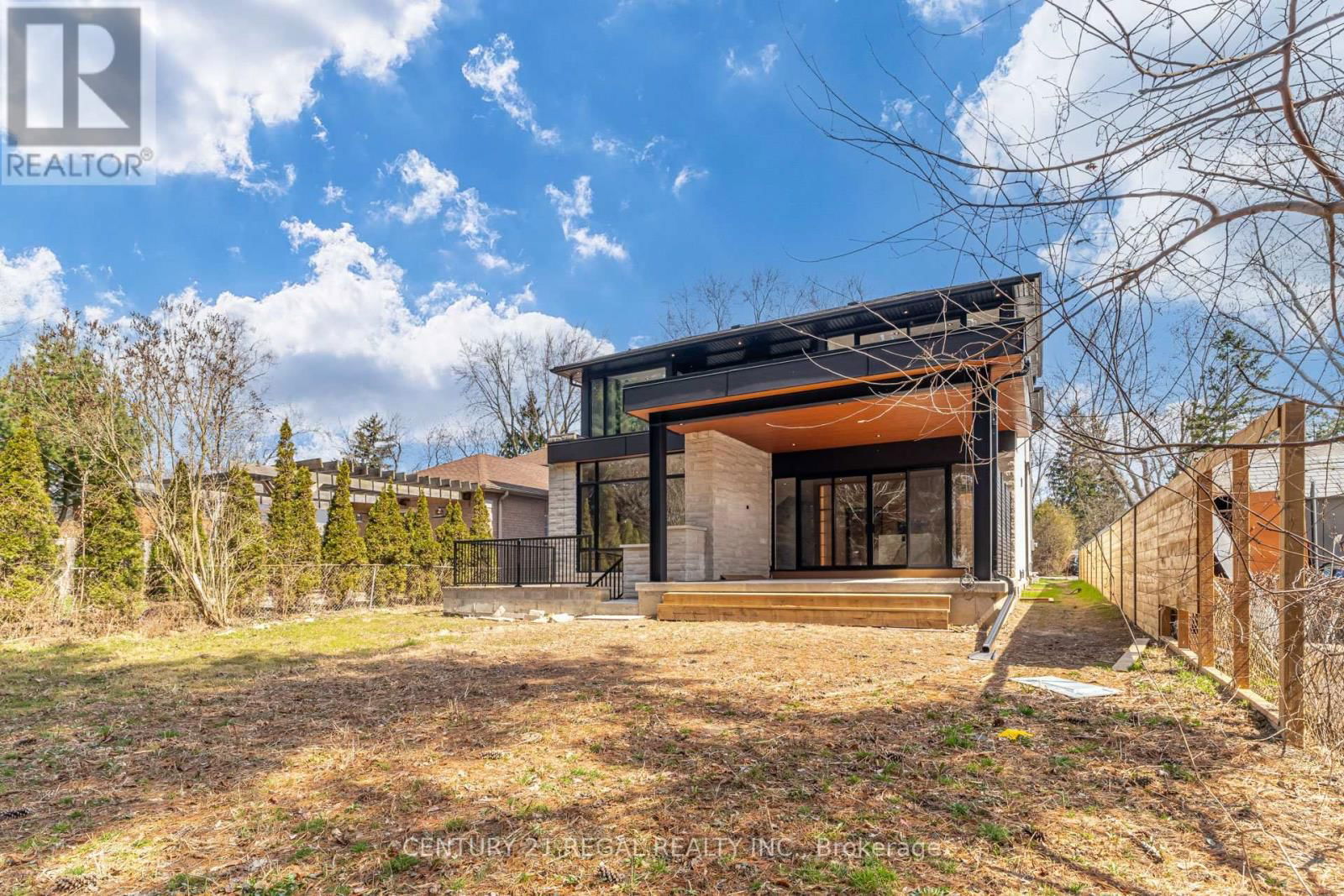 1230 LAKEBREEZE DRIVE Image 48